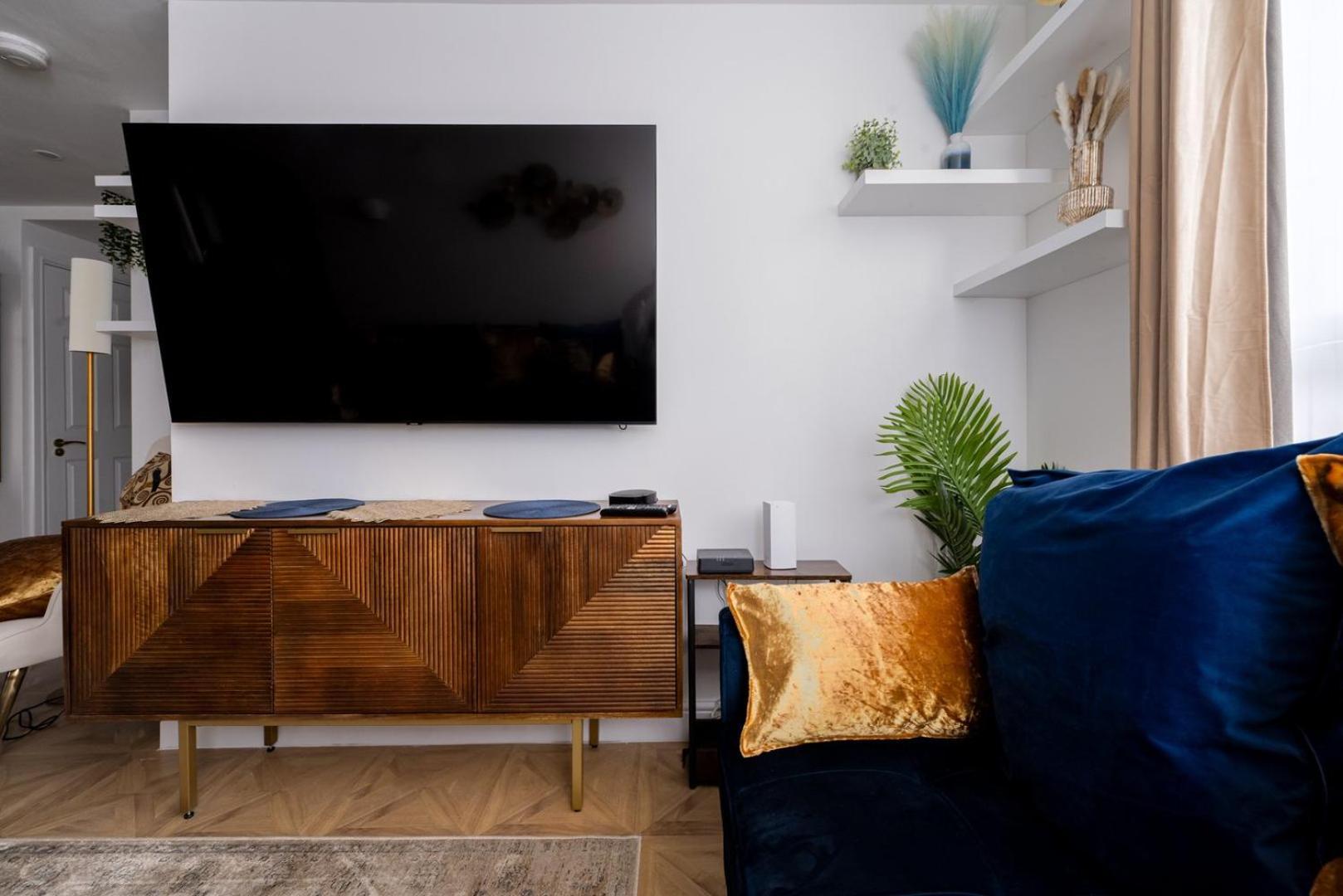 Guestready - Stylish Stay With Parliament Views 런던 외부 사진