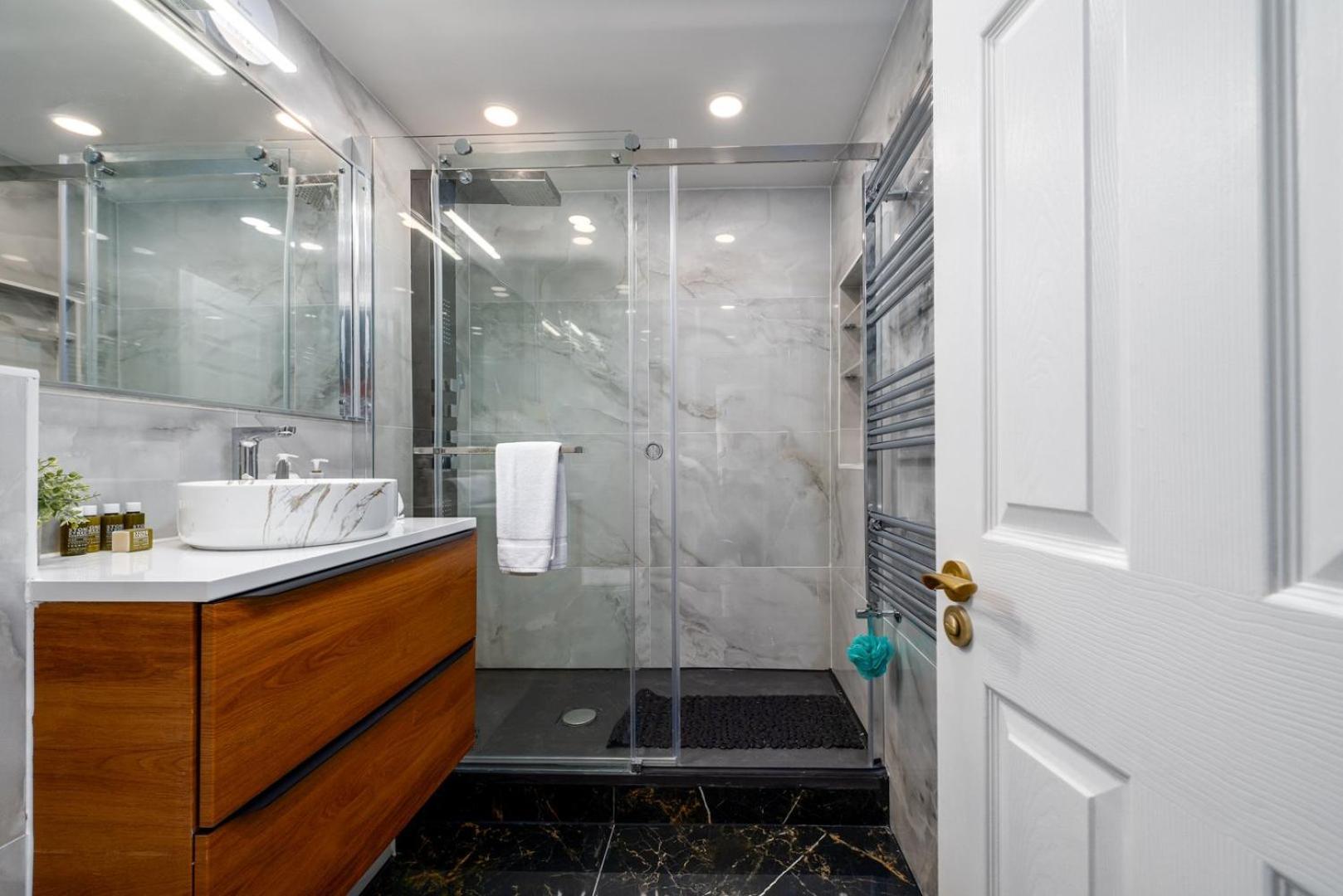 Guestready - Stylish Stay With Parliament Views 런던 외부 사진