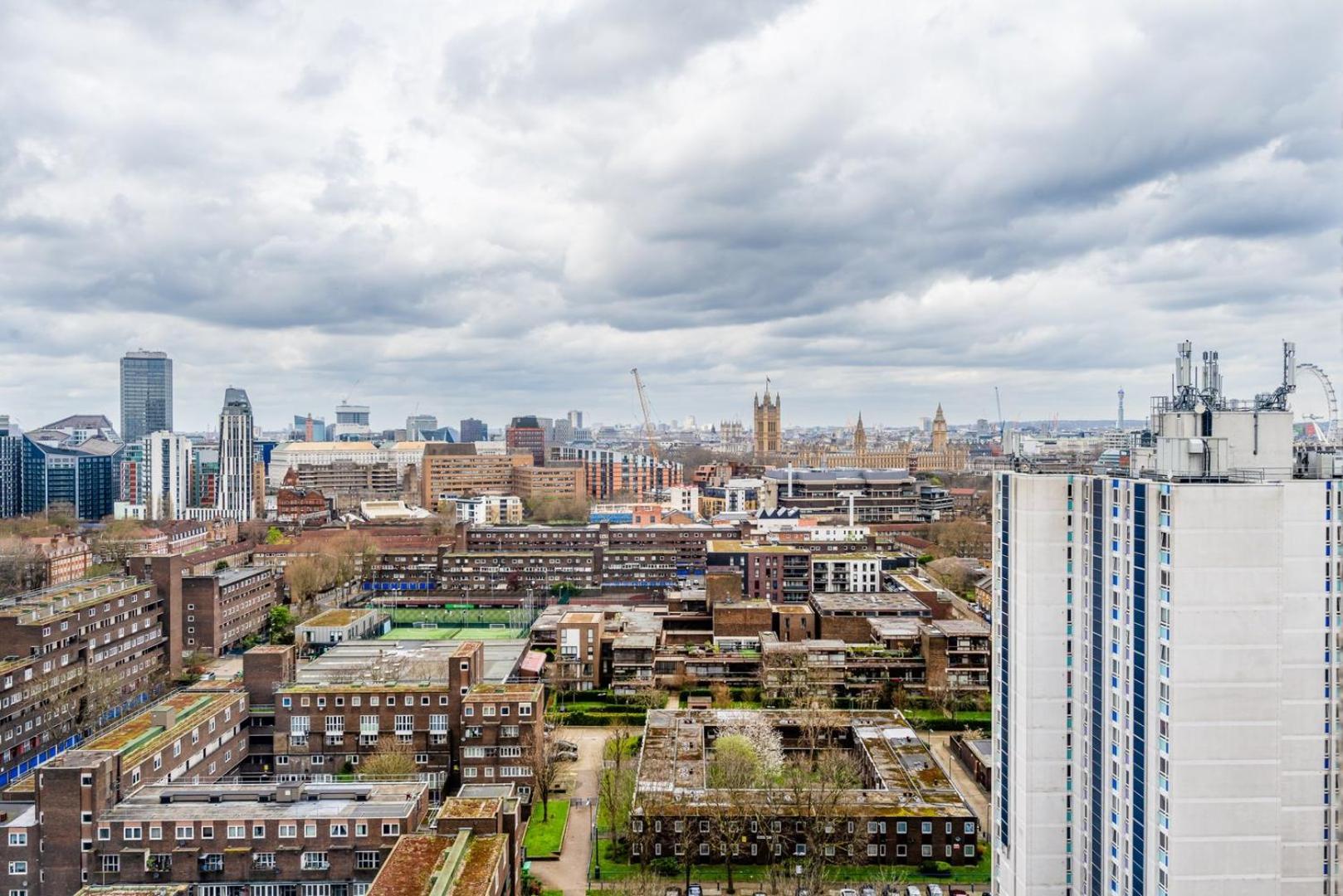 Guestready - Stylish Stay With Parliament Views 런던 외부 사진